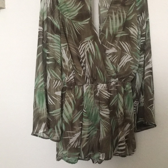 Palm Leaf Romper - Picture 3 of 5